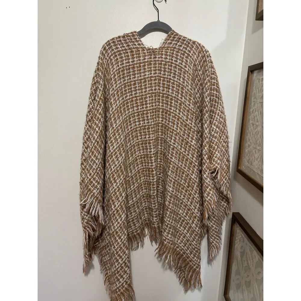 Juicy Couture Tweed Poncho Wrap Fringe Boho Cozy Neutral OS Luxe Casual Chic - Picture 6 of 7